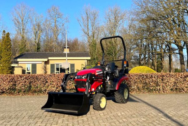 Yanmar SA 222 HST met minloader voorlader - Afbeelding 8