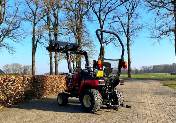 Yanmar SA 222 HST met minloader voorlader - Afbeelding 17