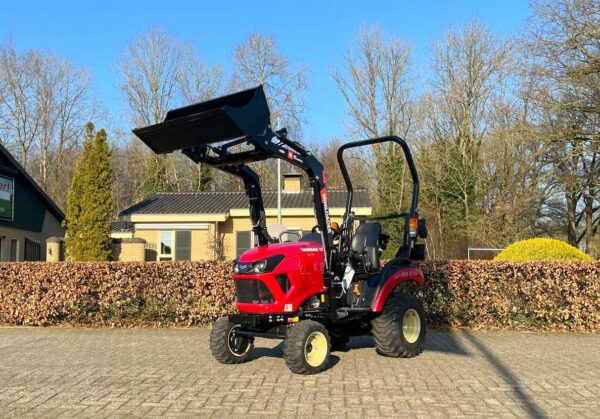 Yanmar SA 222 HST met minloader voorlader - Afbeelding 15