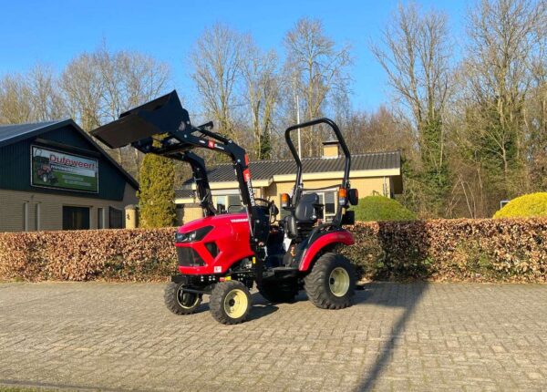 Yanmar SA 222 HST met minloader voorlader - Afbeelding 12