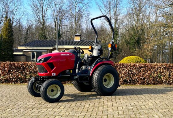 Yanmar SA 426 HST - Afbeelding 2